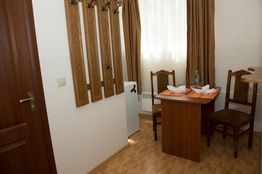 Hotel Acorn Irpin Oda fotoğraf